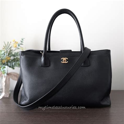 chanel black caviar executive cerf tote bag|Chanel Black Caviar Cerf Tote .